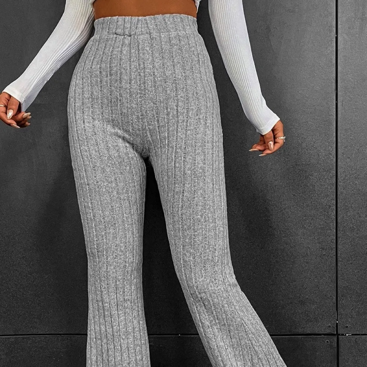Angelina Pant