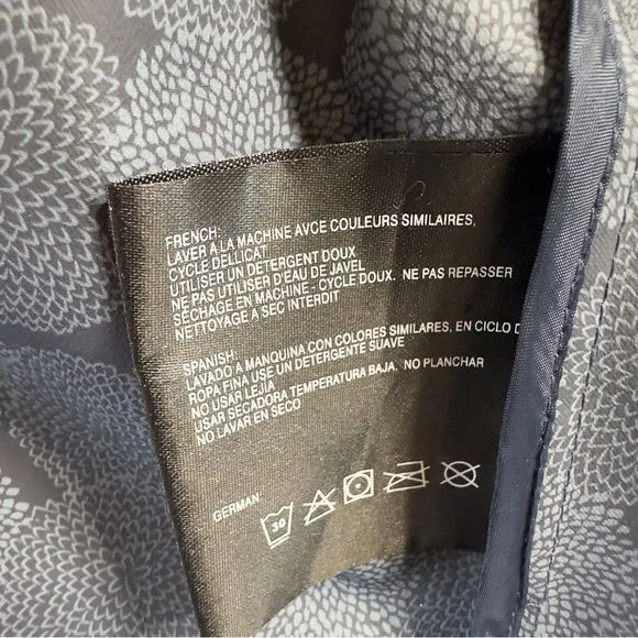 Bernardo Waterproof Rain Coat Size Medium