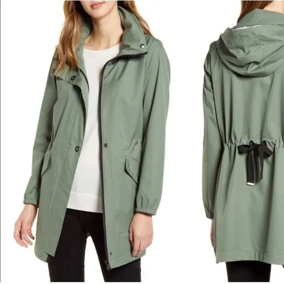 Bernardo Waterproof Rain Coat Size Medium