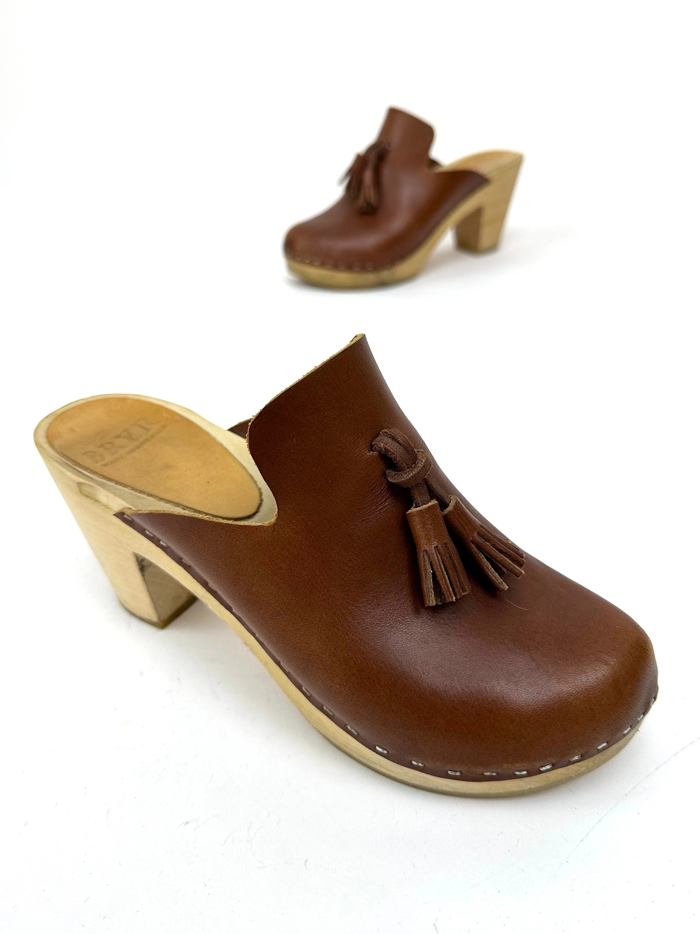 Bryr Leather Tassel Clogs