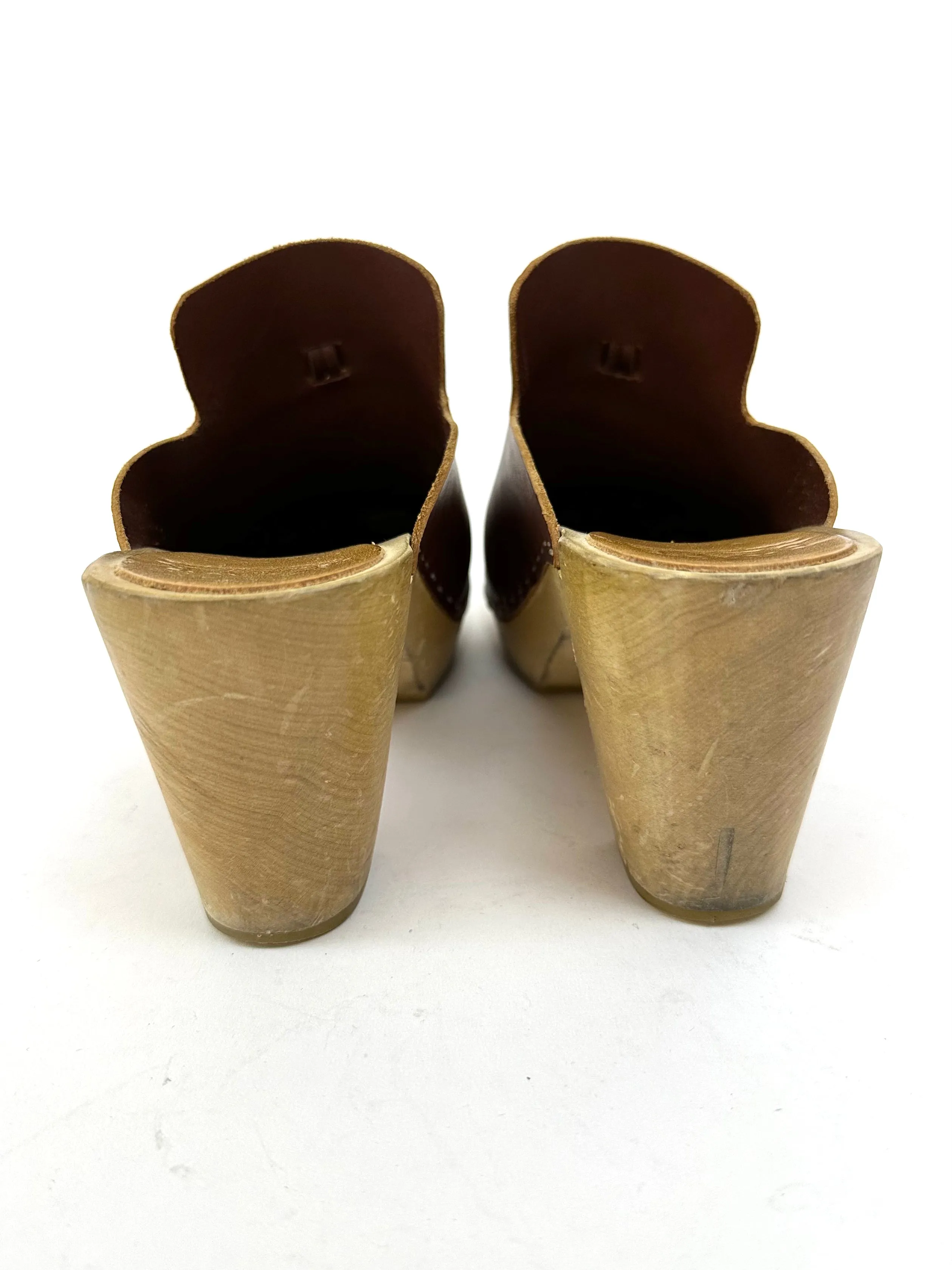 Bryr Leather Tassel Clogs