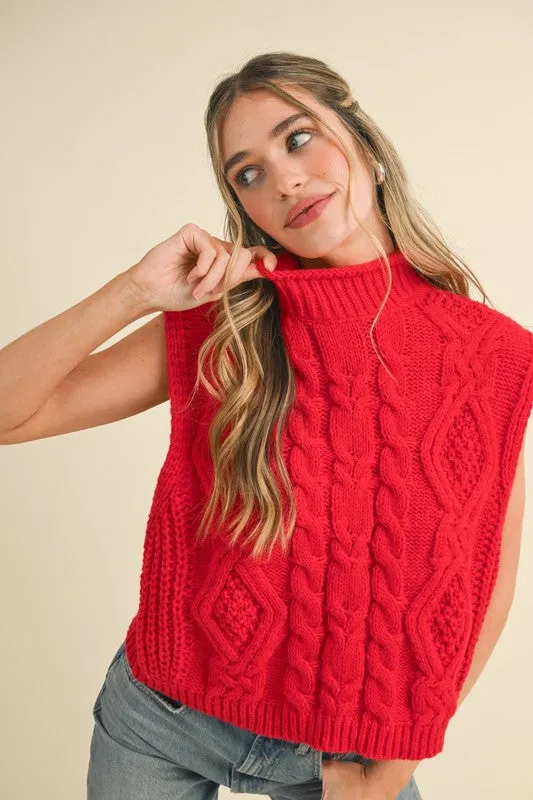 CHUNKY CABLE KNIT SWEATER VEST