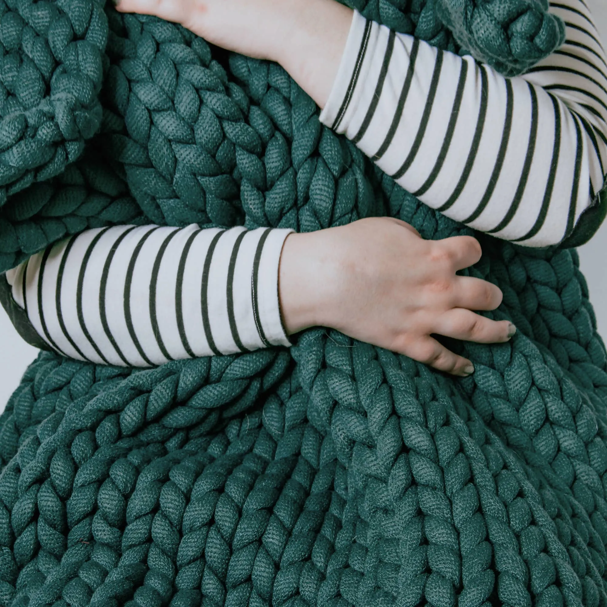 Chunky Knit Throw in Mauve