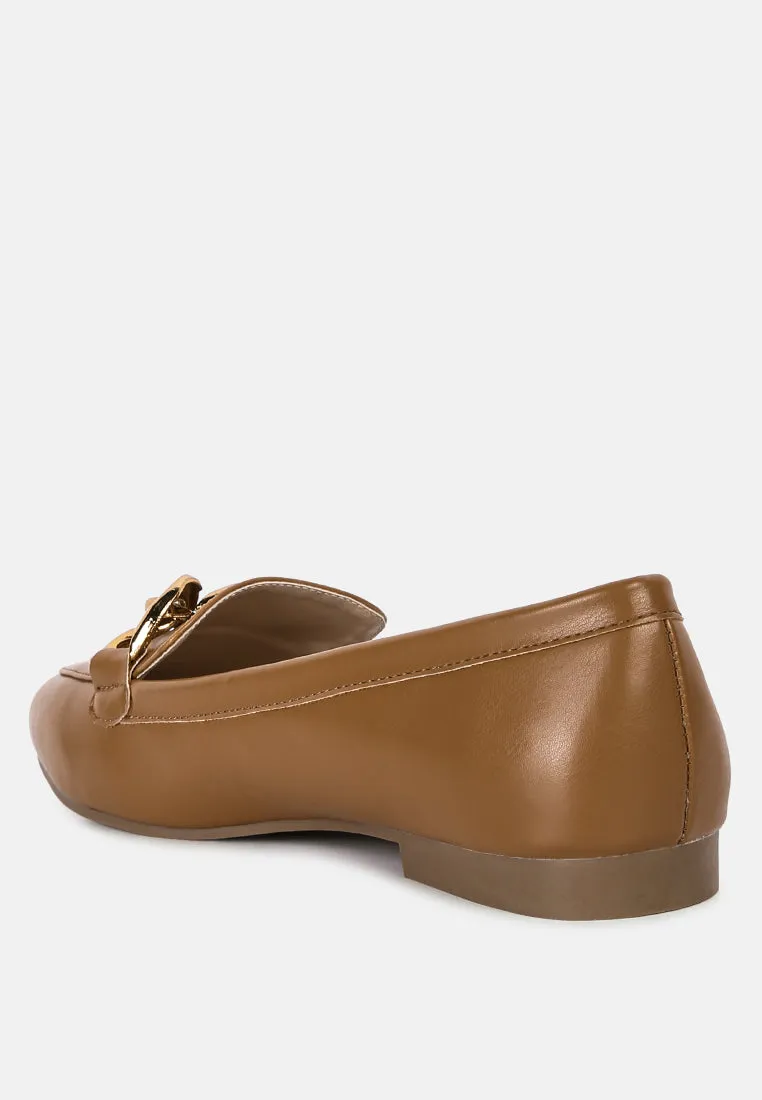Chunky Metal Chain Faux Leather Loafers By Ruw