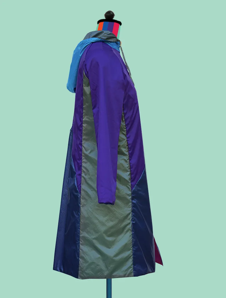 Color-Blocked Raincoat In Blues