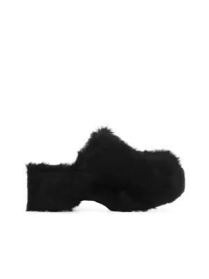 Fur Clogs