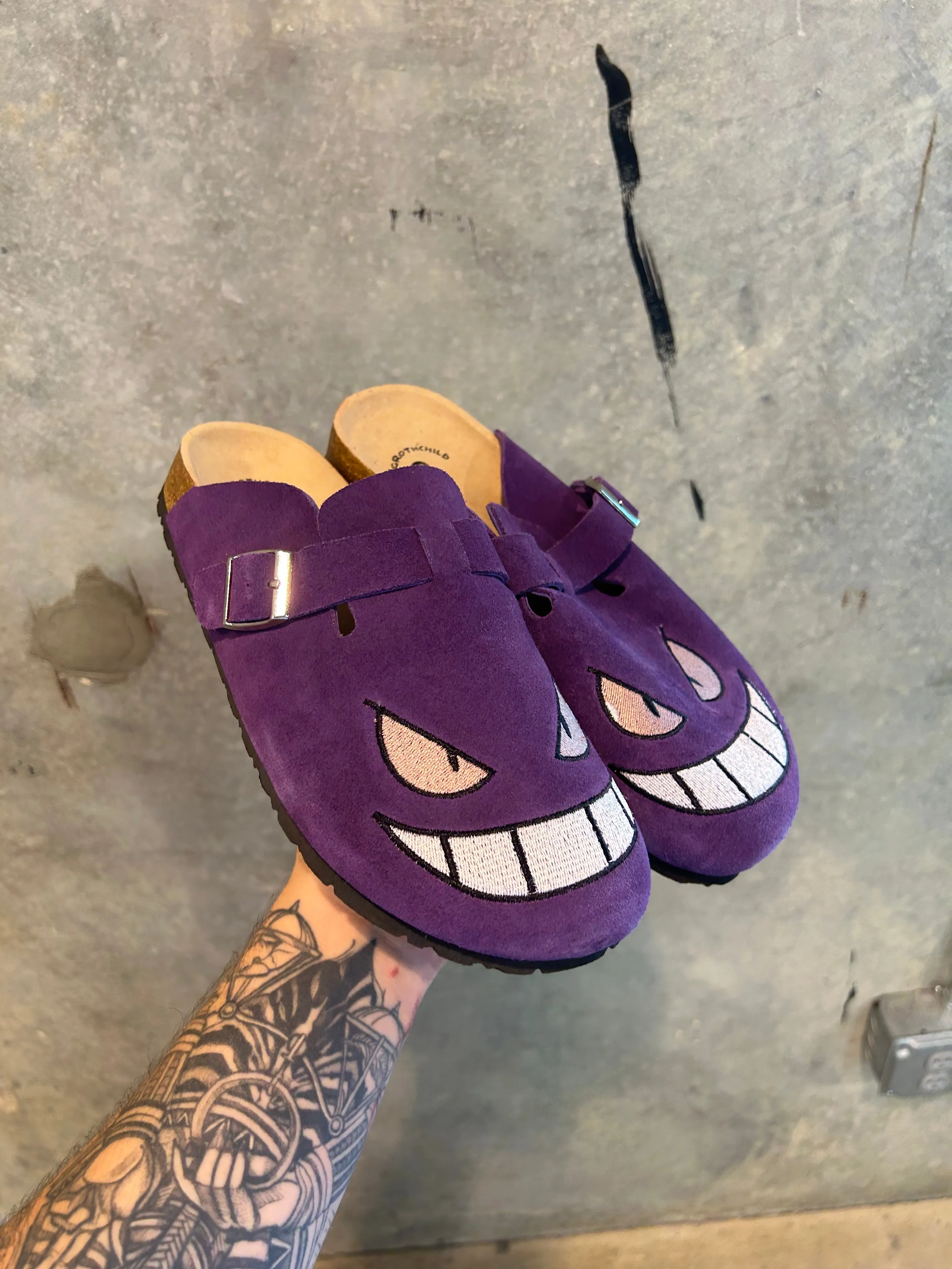 GENGAR CLOGS