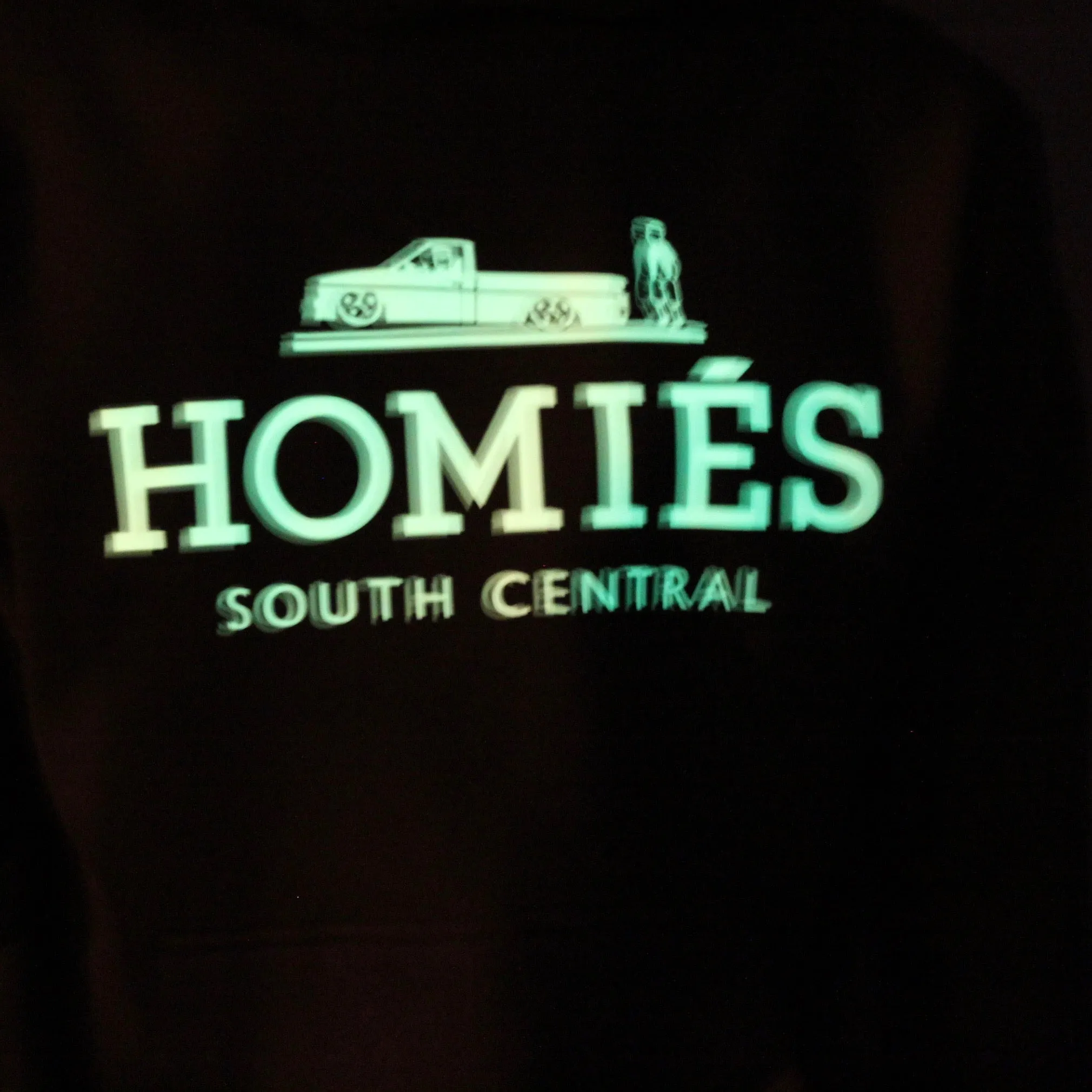 HOMIÉS GLOW-IN-THE-DARK TEE