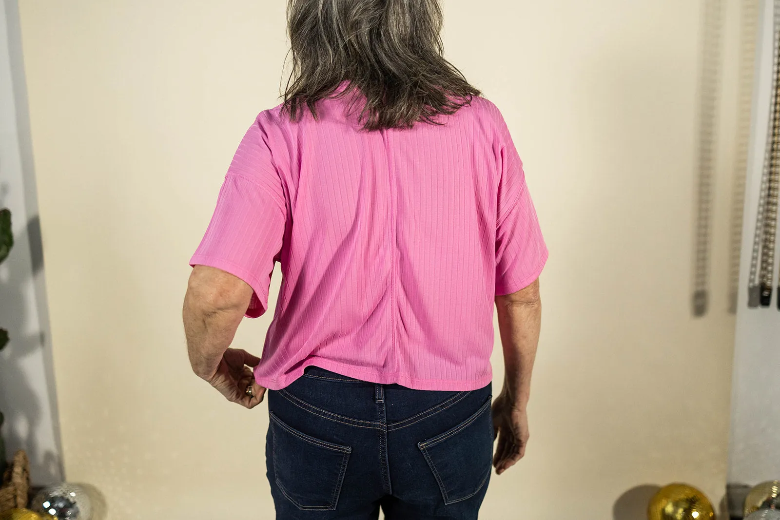 karsyn crew neck tee in party pink