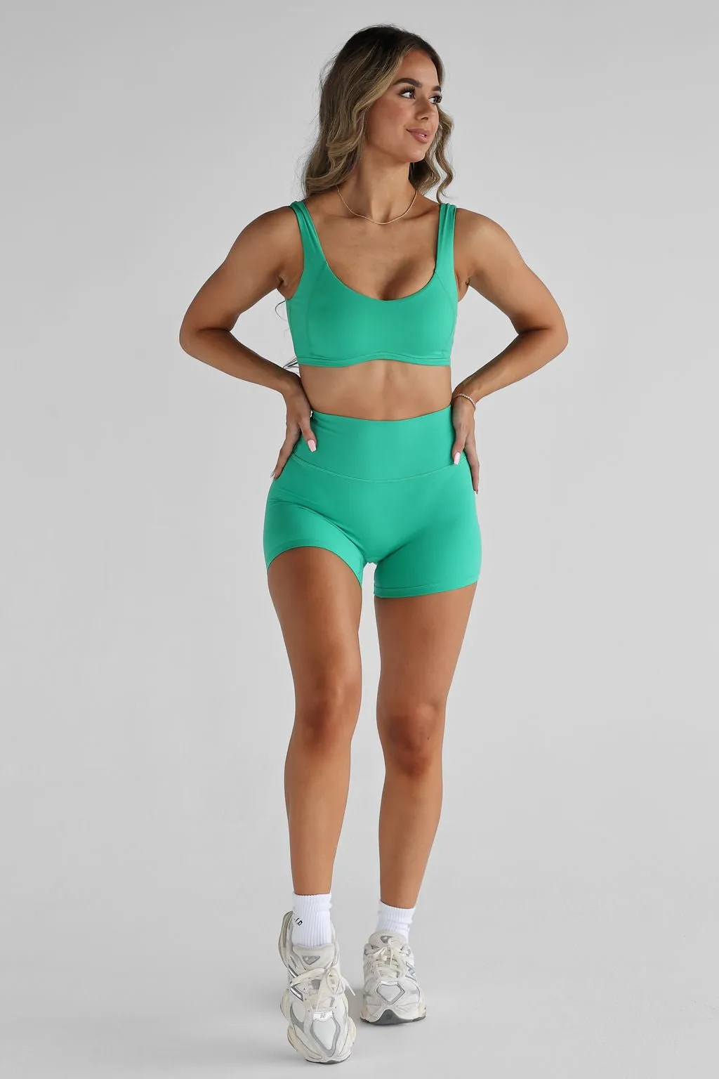 Luxe Signature Crop - Apple Green
