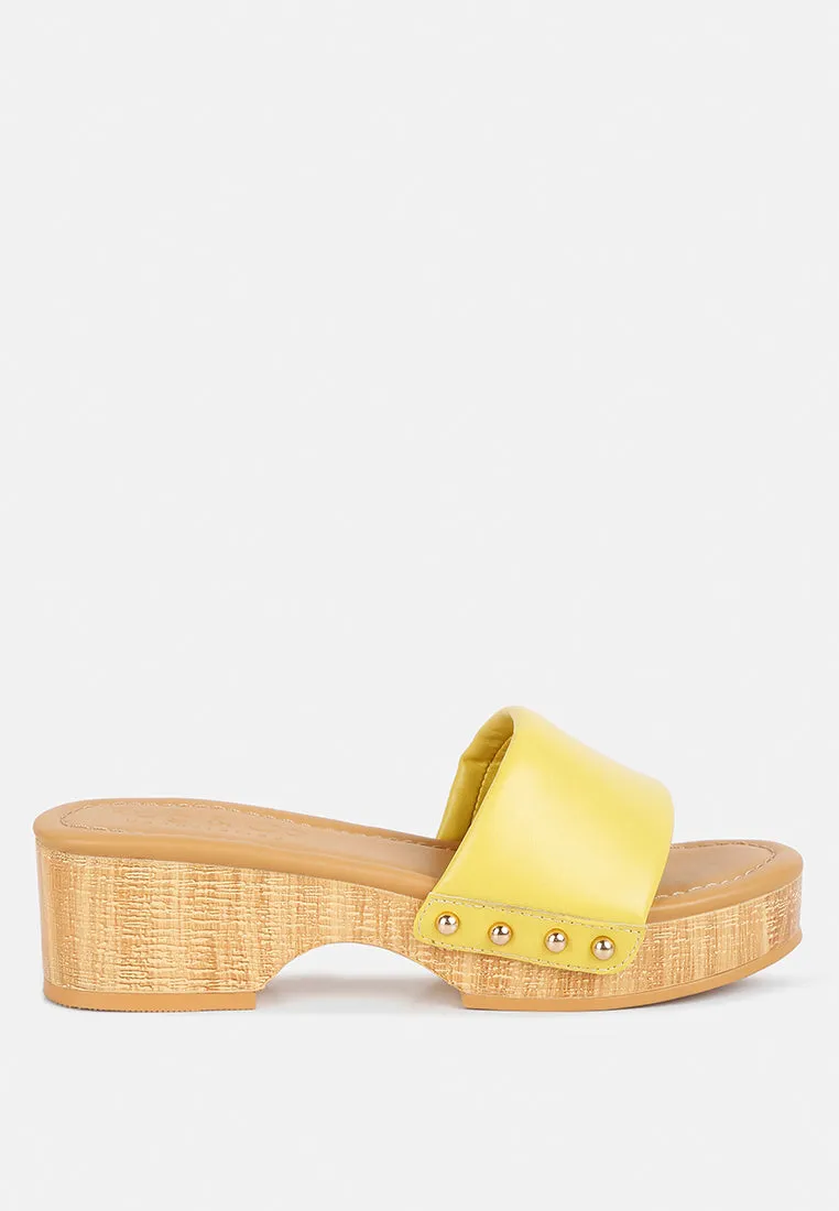 Minny Textured Heel Leather Slip On Sandals By Ruw