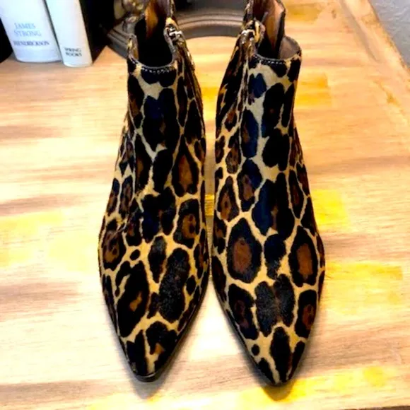New ANTONIO MELANI Lavonnie Booties Leopard Print Calf Hair Block Heel 6, 6.5, 7