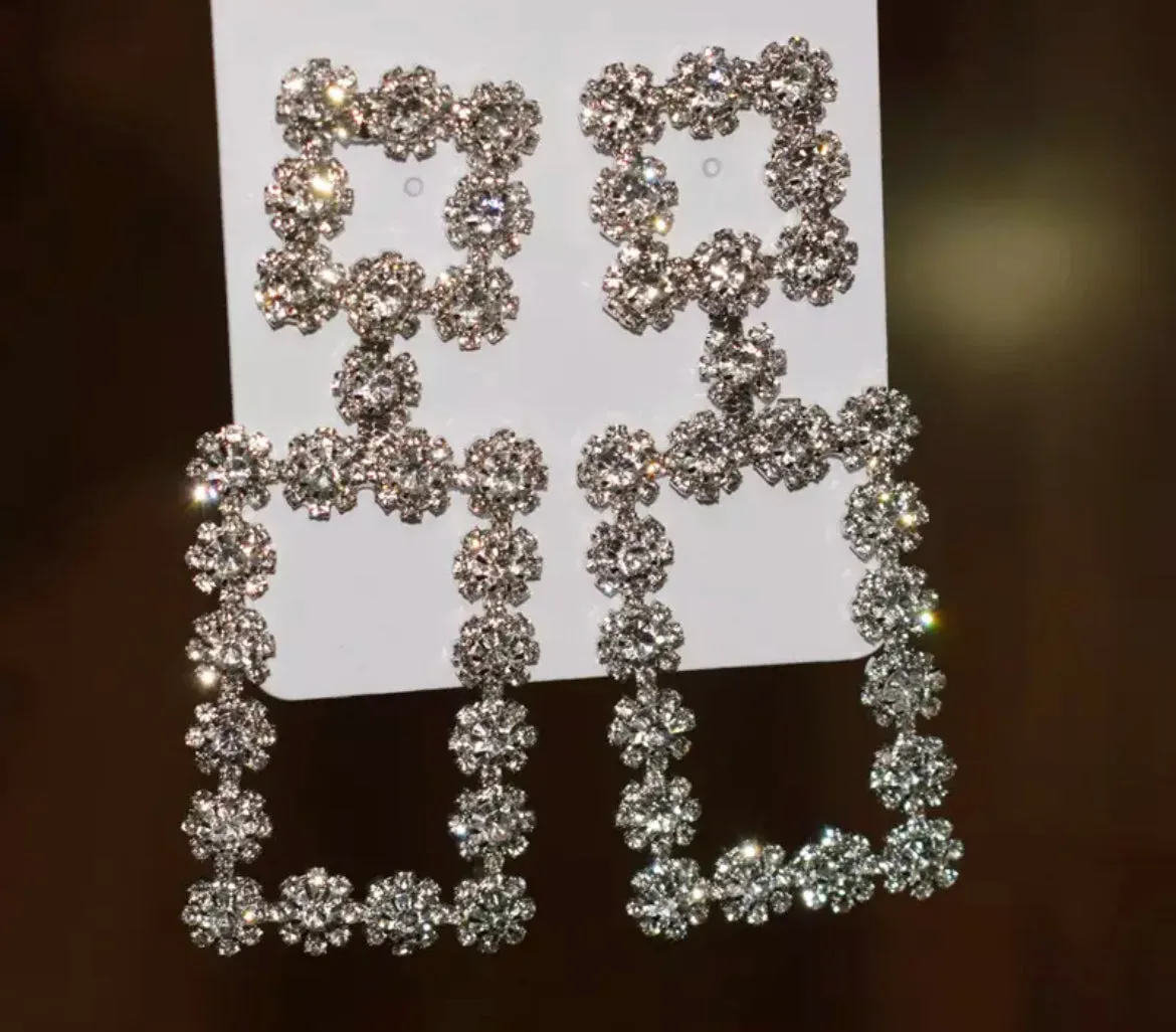 RAVEN LUXE EARRINGS