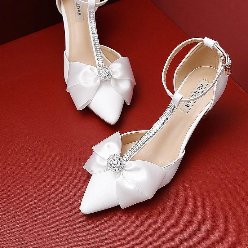 T-shaped wristband bridal wedding shoes