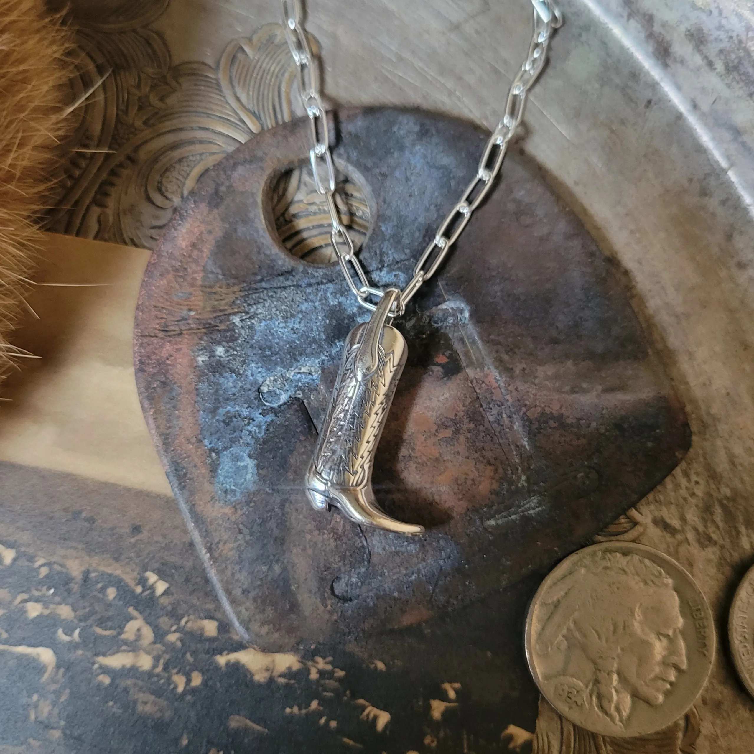 The Saharan Boot Necklace- 16"