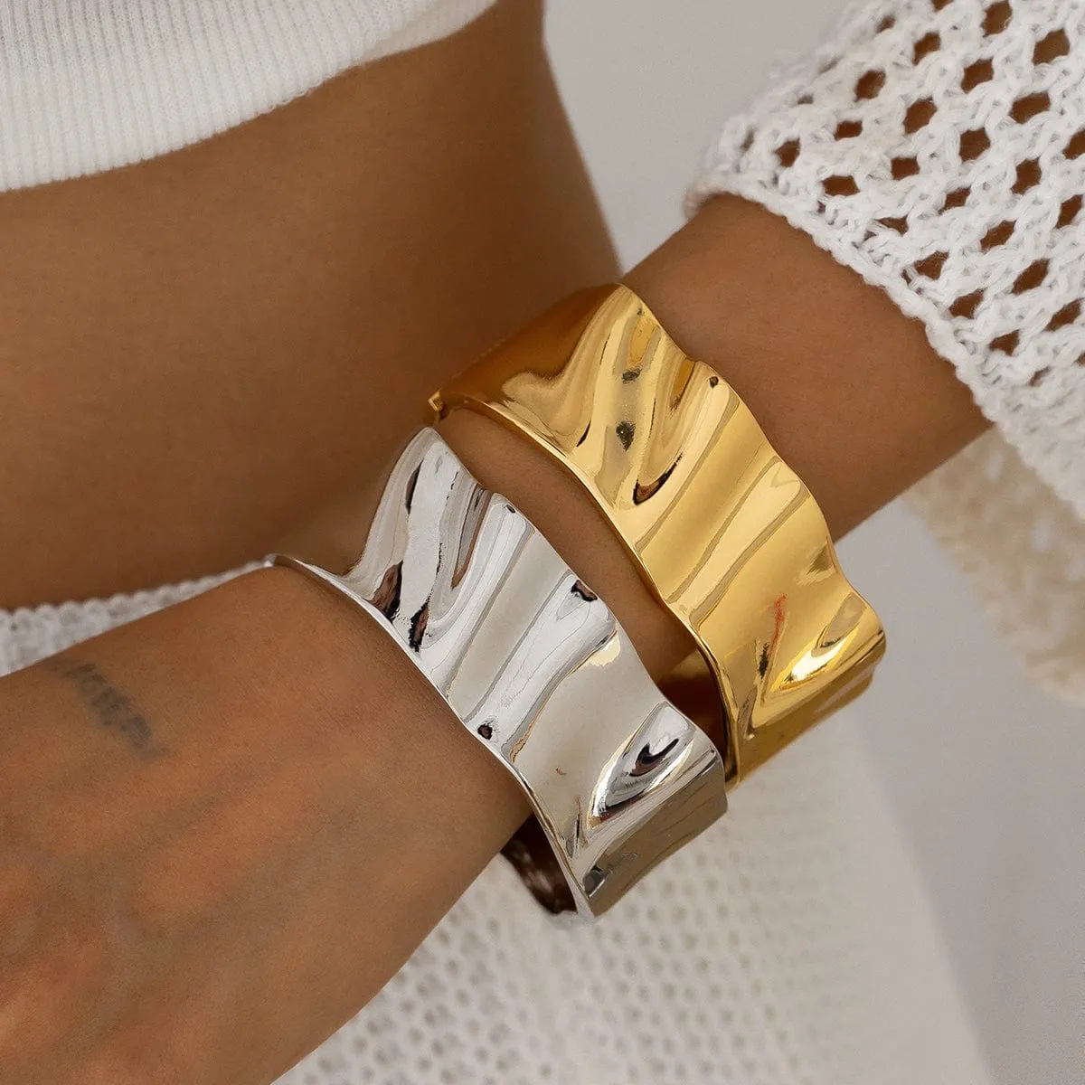 Trendy Gold Silver Tone Chunky Textured Bangle Bracelet