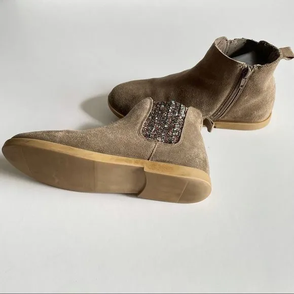 Tucker   Tate Alice Glitter Chelsea Boot Sz 5