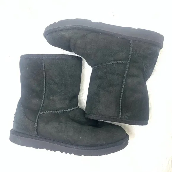 UGG Black Boot Size 3