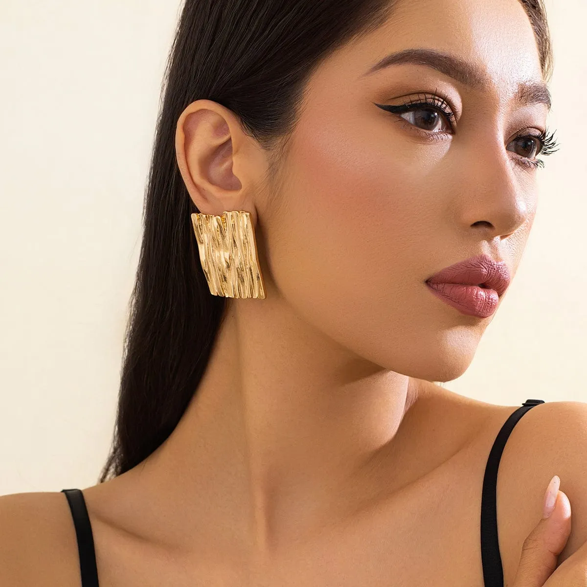 Vintage Chunky Textured Square Stud Earrings